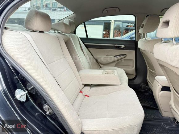 2009 MODEL BOYASIZ OTOMATİK 130 BİNDE CIVIC 1.6 PREMIUM