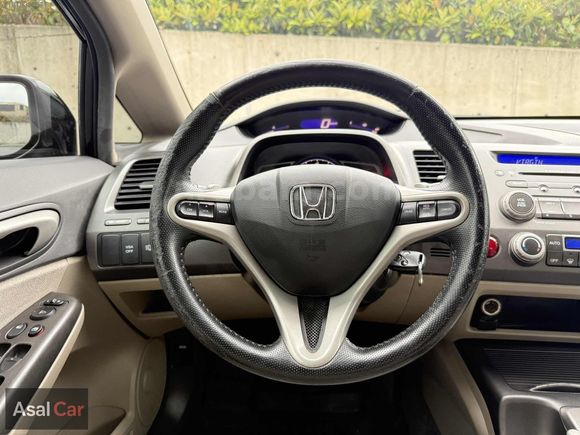 2009 MODEL BOYASIZ OTOMATİK 130 BİNDE CIVIC 1.6 PREMIUM