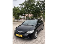 HONDA CİVİC 2012 MODEL 1.6İ VTEC PREMİUM OTOMATİK HATASIZ!!!!