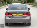 HATASIZ-HONDA-CIVIC-1.6İVTECH-69BİN KM-PREMIUM-TR DE TEK-