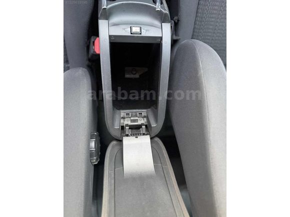 BAKIMLI MASRAFSIZ OTOMATİK MEGANE 2 full