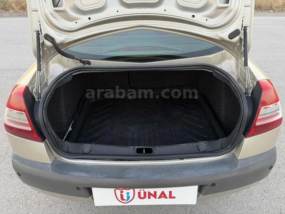 BAKIMLI MASRAFSIZ OTOMATİK MEGANE 2 full