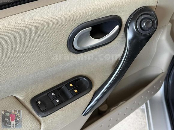 2009 MEGANE EXPRESSİON OTOMATİK/LPG'Lİ