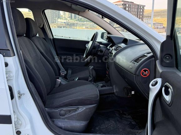2009 MODEL 1.6 BENZİNLİ TÜM BAKIMLARI YENİ