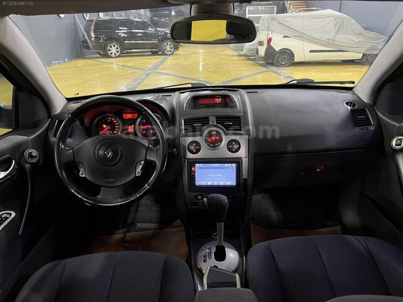 MEGANE 1.6.BENZİN.LPG/OTOMATİK/CAM TAVANLI/ 213BİN KM