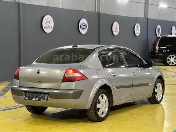 MEGANE 1.6.BENZİN.LPG/OTOMATİK/CAM TAVANLI/ 213BİN KM