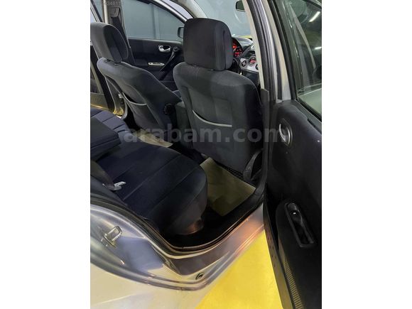 MEGANE 1.6.BENZİN.LPG/OTOMATİK/CAM TAVANLI/ 213BİN KM