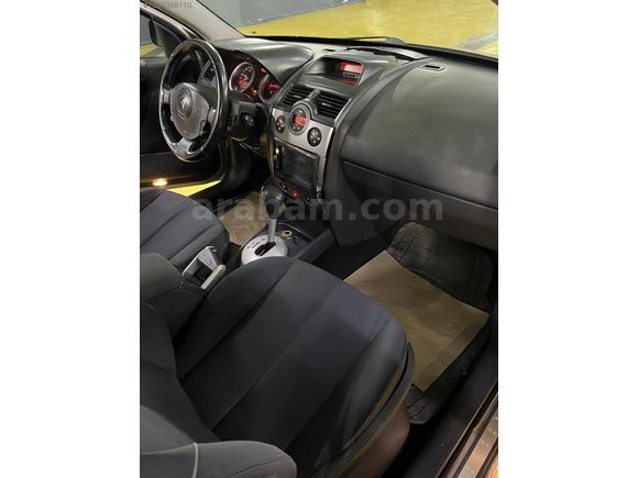MEGANE 1.6.BENZİN.LPG/OTOMATİK/CAM TAVANLI/ 213BİN KM