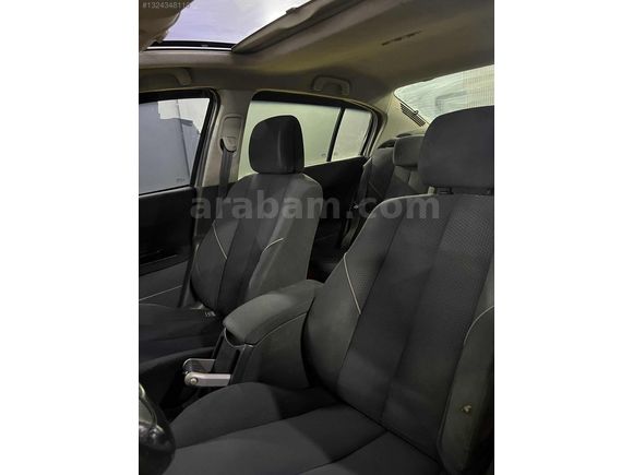 MEGANE 1.6.BENZİN.LPG/OTOMATİK/CAM TAVANLI/ 213BİN KM