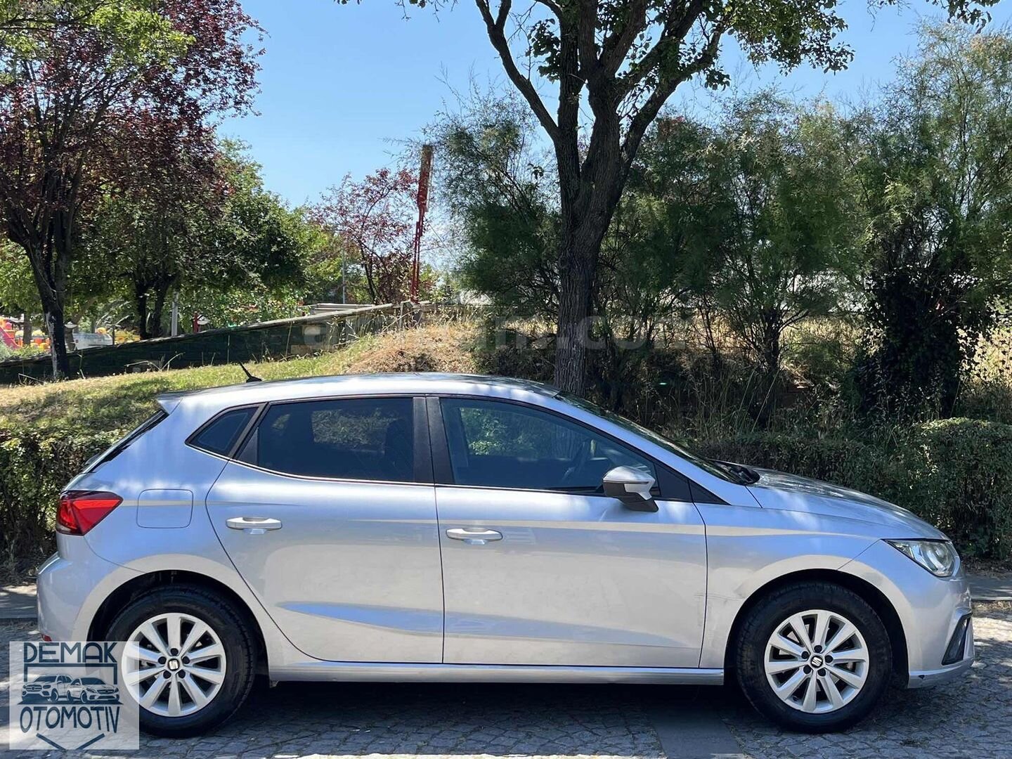 Galeriden Seat Ibiza 1.0 EcoTSI Style 2018 Model İstanbul 54.000 km Gri 7