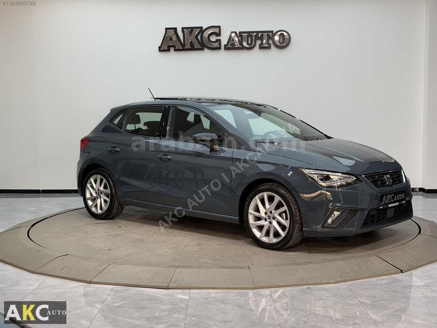 Galeriden Seat Ibiza 1.0 EcoTSI FR 2024 Model İzmir 48.000 km Mavi 3