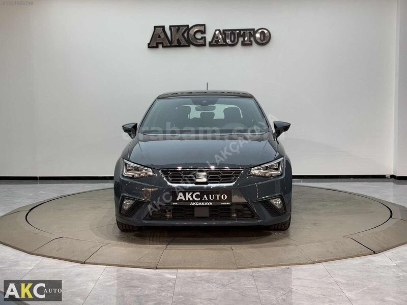 Galeriden Seat Ibiza 1.0 EcoTSI FR 2024 Model İzmir 48.000 km Mavi