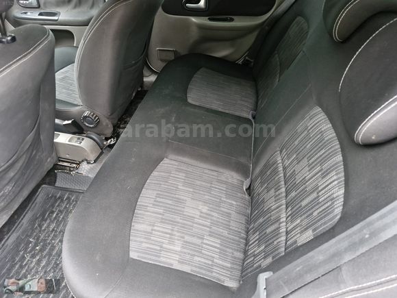 ORJİNAL DEĞİŞENSİZ 1.5 DCI Expression PLUS ABS 'DİJİTAL KLİMA