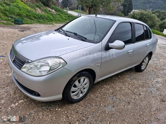 ORJİNAL DEĞİŞENSİZ 1.5 DCI Expression PLUS ABS 'DİJİTAL KLİMA