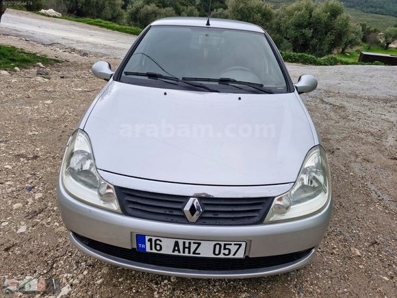 ORJİNAL DEĞİŞENSİZ 1.5 DCI Expression PLUS ABS 'DİJİTAL KLİMA