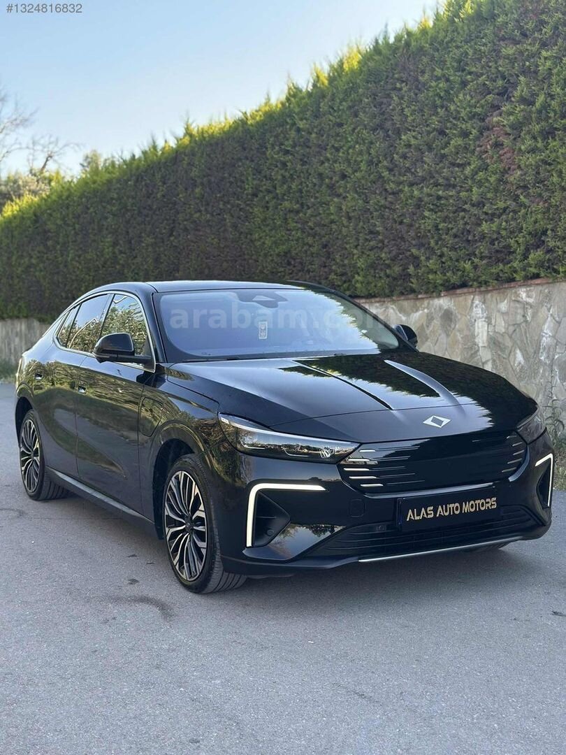 Galeriden TOGG T10F V2 Uzun Menzil 2025 Model Bursa 6.001 km Siyah 2