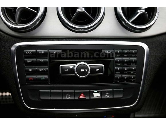 AUTO VENTE MERCEDES CLA 180D AMG