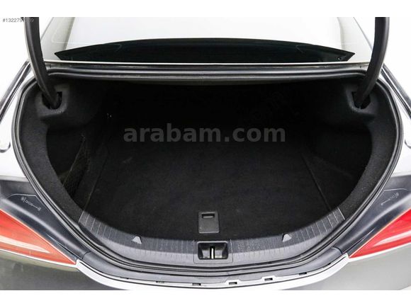 AUTO VENTE MERCEDES CLA 180D AMG