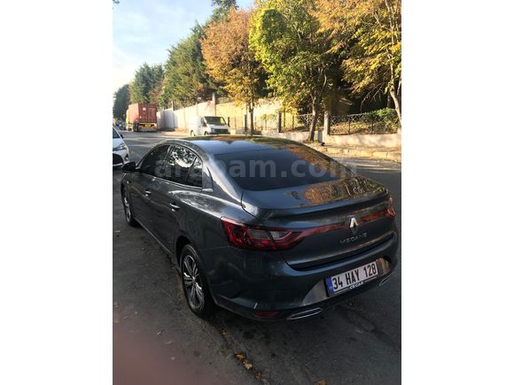 Sahibinden Renault Megane 1.3 TCe Touch 2023 Model