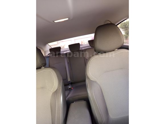 Sahibinden Renault Megane 1.3 TCe Touch 2023 Model