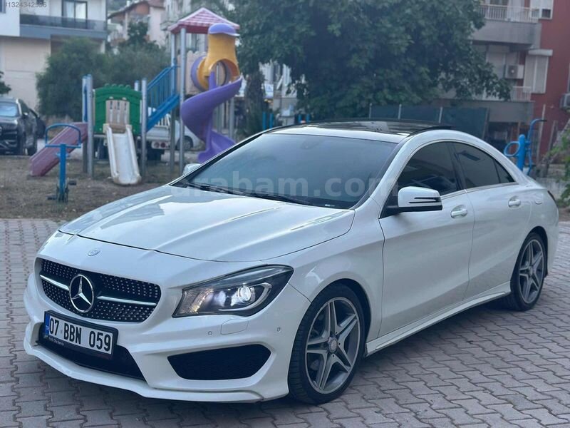 Galeriden Mercedes - Benz CLA 180 D AMG 2014 Model Antalya 213.000 km Beyaz