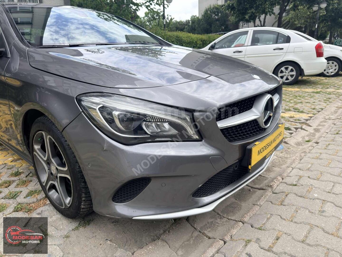 Galeriden Mercedes - Benz CLA 180 D Comfort 2016 Model İstanbul 188.000 km Gri 4