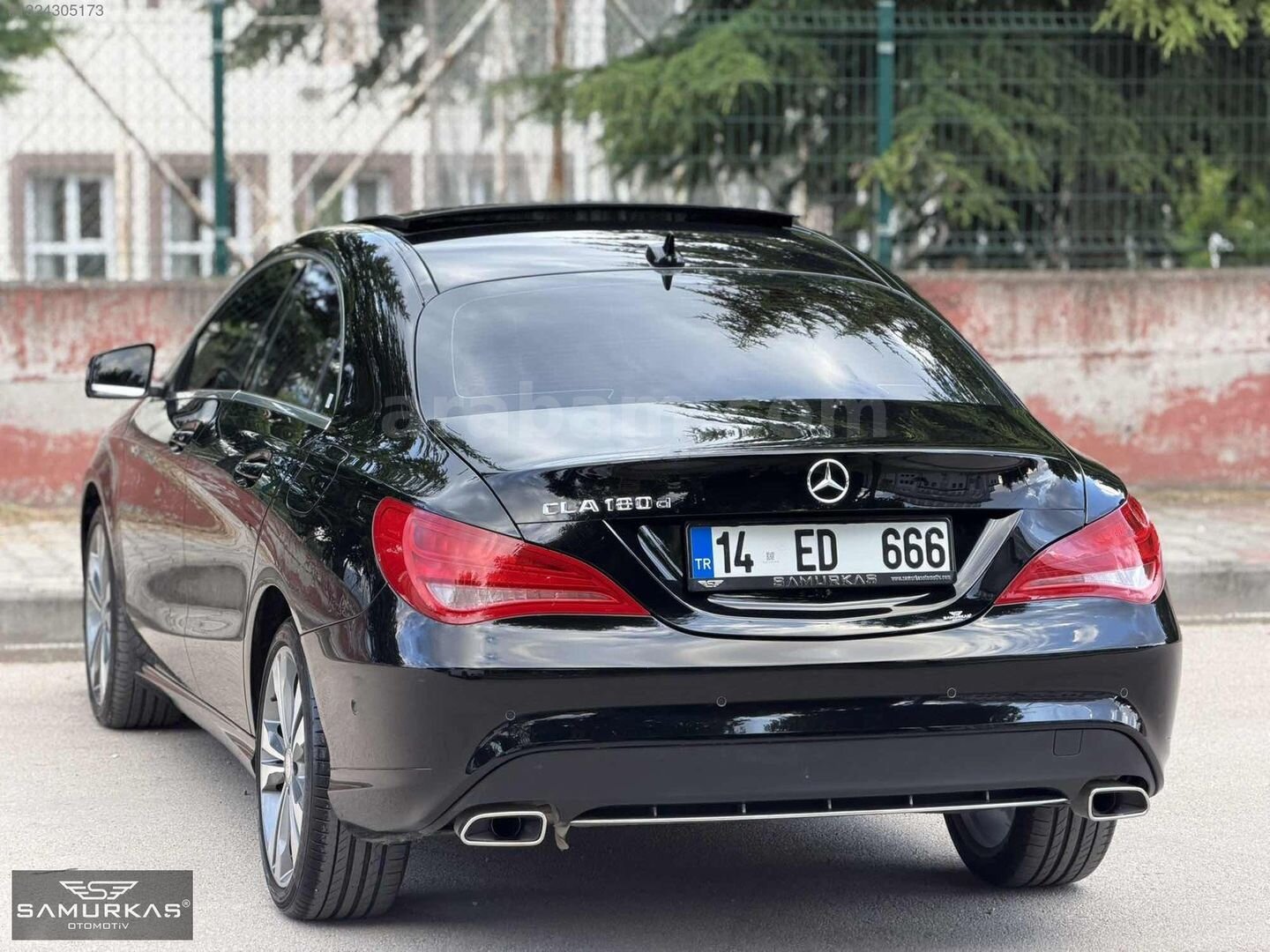 Galeriden Mercedes - Benz CLA 180 D Urban 2016 Model Bolu 32.000 km Siyah 6