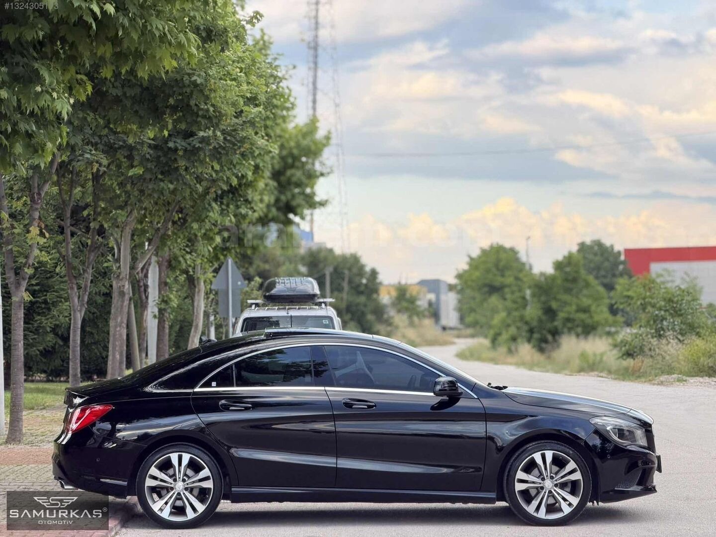 Galeriden Mercedes - Benz CLA 180 D Urban 2016 Model Bolu 32.000 km Siyah 3