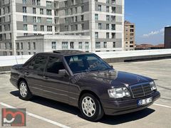 MERCEDES-E200-1994-BORNİT-OTOMATİK-SUNROOF-4 CAM OTO-TC PLAKA