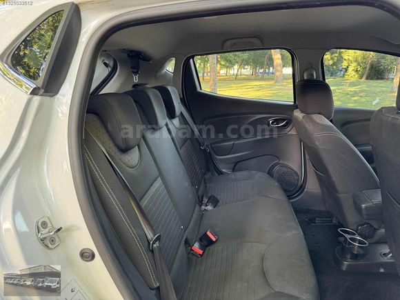 ŞENTÜRK'TEN 2014 MODEL KAZASIZ 1.2 BENZİNLİ RENAULT CLİO