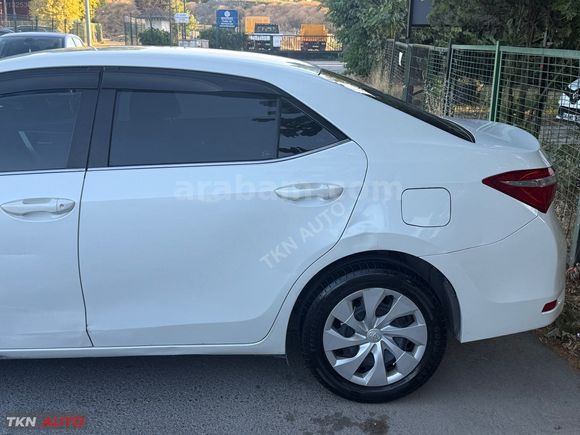 TKN AUTO Corolla 1.4 D-4D Touch - Motor Yürüyen Kusursuz