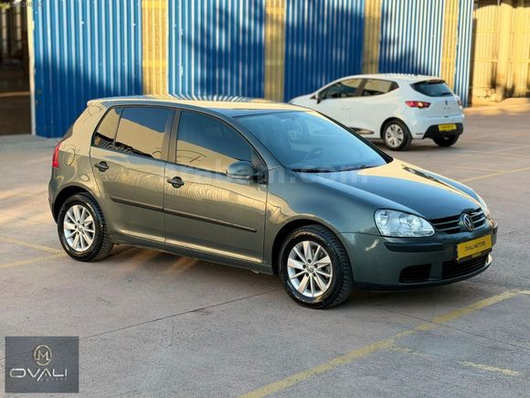 148 BİNDE 2005 MODEL EMSALSİZ 1.6 FSI GOLF