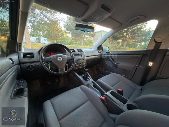 148 BİNDE 2005 MODEL EMSALSİZ 1.6 FSI GOLF