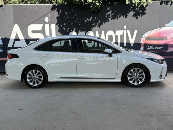 Asil'den 2020 Toyota Corolla Yarım Parça Boyalı