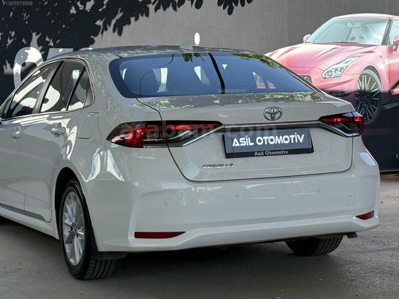 Asil'den 2020 Toyota Corolla Yarım Parça Boyalı