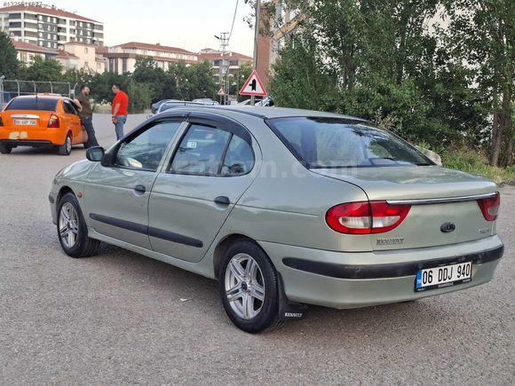 2000 MODEL MEGANE 1.6 RTA HATASIZ BAKIMLI MASRAFSIZ!!!
