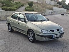 2000 MODEL MEGANE 1.6 RTA HATASIZ BAKIMLI MASRAFSIZ!!!