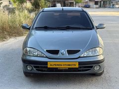 ALPEREN OTO'dan 2000 RENAULT MEGANE 1.6 RTA KLİMALI