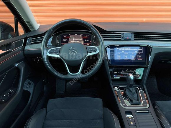 DEHA'DA 2020 VOLKSWAGEN PASSAT VARİANT ELEGANCE 1.900.000 TL KRD
