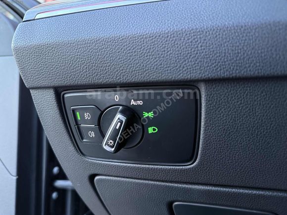 DEHA'DA 2020 VOLKSWAGEN PASSAT VARİANT ELEGANCE 1.900.000 TL KRD