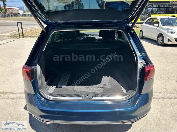 SINDIRGI OTOMOTİVDEN 2023 PASSAT VARİANT ELEGANCE HATASIZ 96.KM