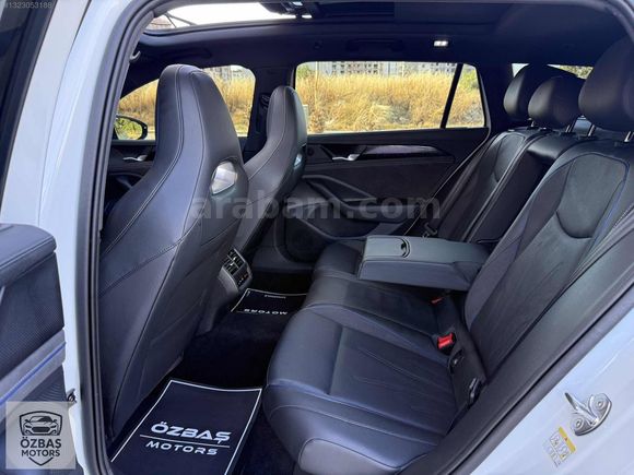2024 PASSAT 1.5 e-TSI R LINE BOYASIZ DEĞİŞENSİZ SERVİS BAKIMLI