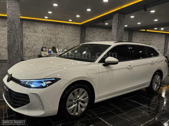 2025 MODEL VW PASSAT 1.5 EHybrid PLUG-IN 204hp_ÇİZİKSİZ_DSG_