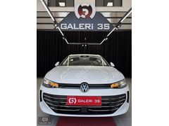 GALERİ 3S'DEN 2024 PASSAT 1.5 e-TSI BUSİNESS CAM TVN/MASAJ 6001