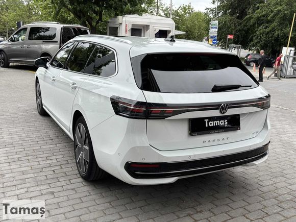 VW Bayii TAMAŞ - 2024 Passat 1.5 e-TSI Elegance DSG