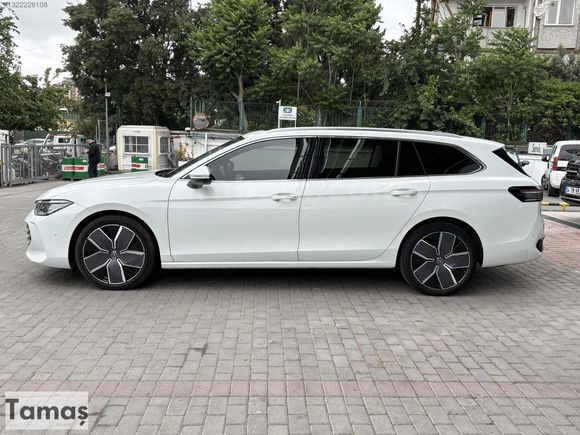 VW Bayii TAMAŞ - 2024 Passat 1.5 e-TSI Elegance DSG