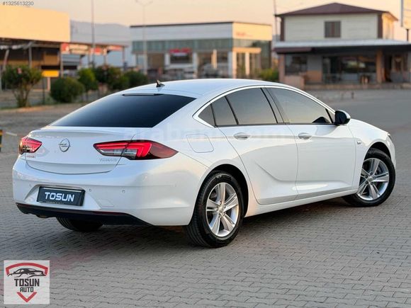 BOYASIZ/2017/MODEL/OTOMATİK/INSİGNİA/DİZEL/145.000KM