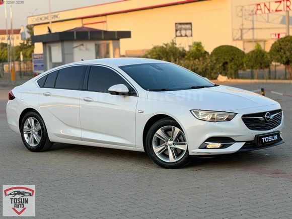 BOYASIZ/2017/MODEL/OTOMATİK/INSİGNİA/DİZEL/145.000KM