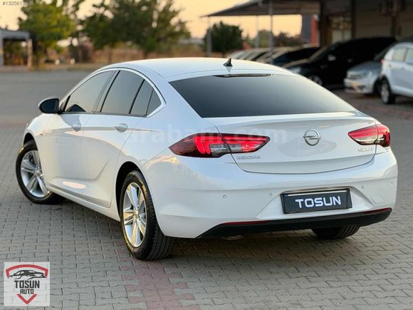 BOYASIZ/2017/MODEL/OTOMATİK/INSİGNİA/DİZEL/145.000KM