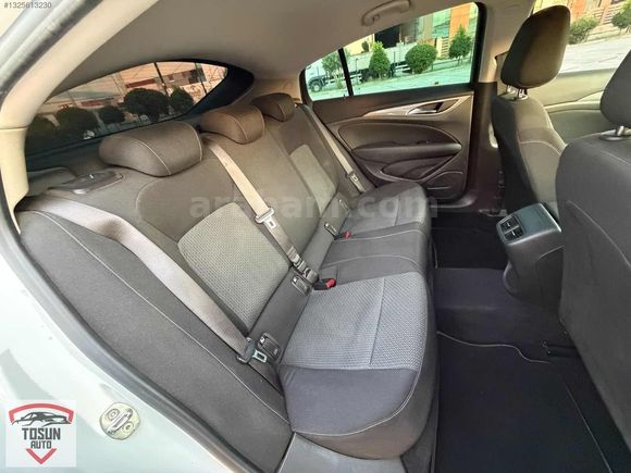BOYASIZ/2017/MODEL/OTOMATİK/INSİGNİA/DİZEL/145.000KM